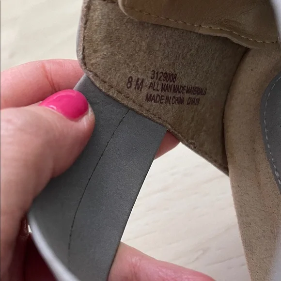 Eurosoft Laundry II wedge sandal in Light Gray Crisscross - Picture 8 of 8